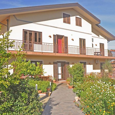 Etna Torre Del Grifo Bed and Breakfast Mascalucia Exterior foto