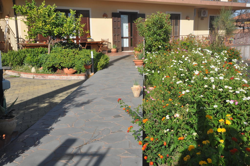 Etna Torre Del Grifo Bed and Breakfast Mascalucia Exterior foto